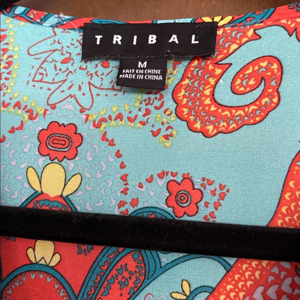 TRIBAL Sz Medium Print Tunic Never Worn So Pretty - Picture 2 of 8